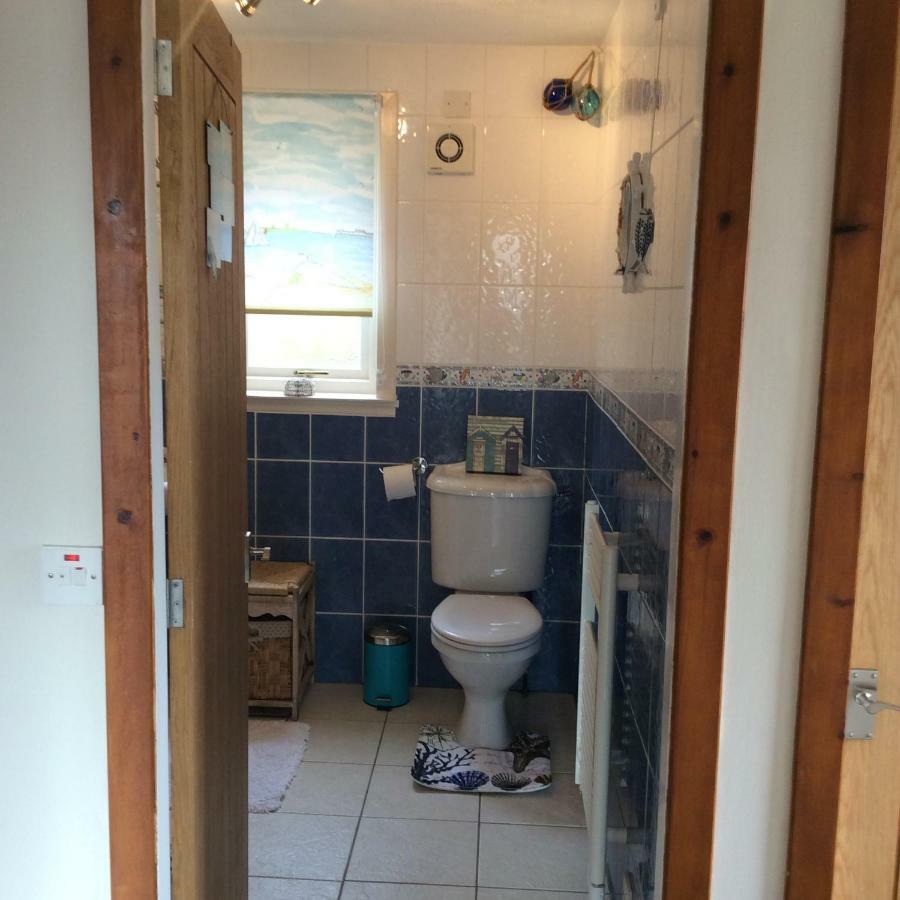Achmelvich View Self Catering Apartment ลอคคินเวอร์ ภายนอก รูปภาพ
