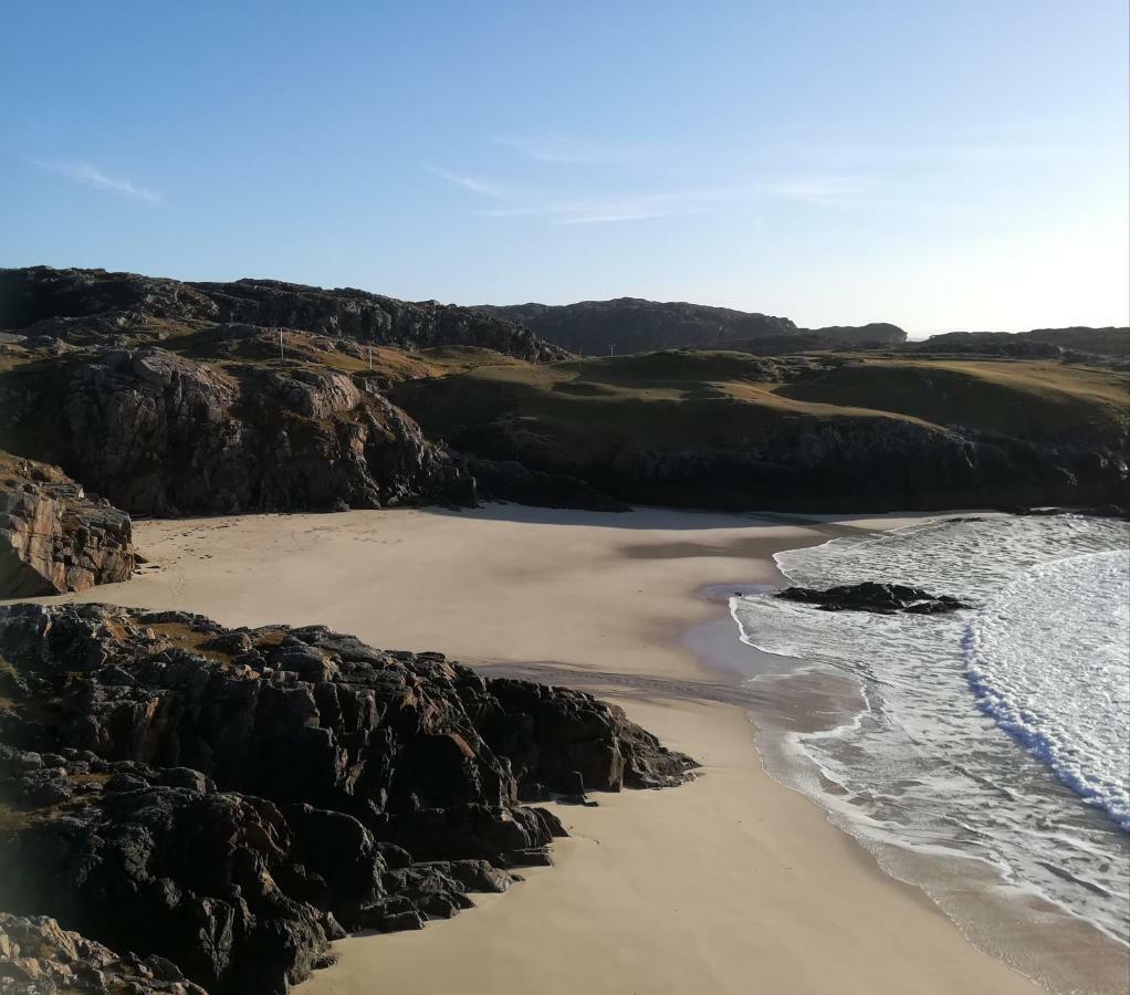 Achmelvich View Self Catering Apartment ลอคคินเวอร์ ภายนอก รูปภาพ