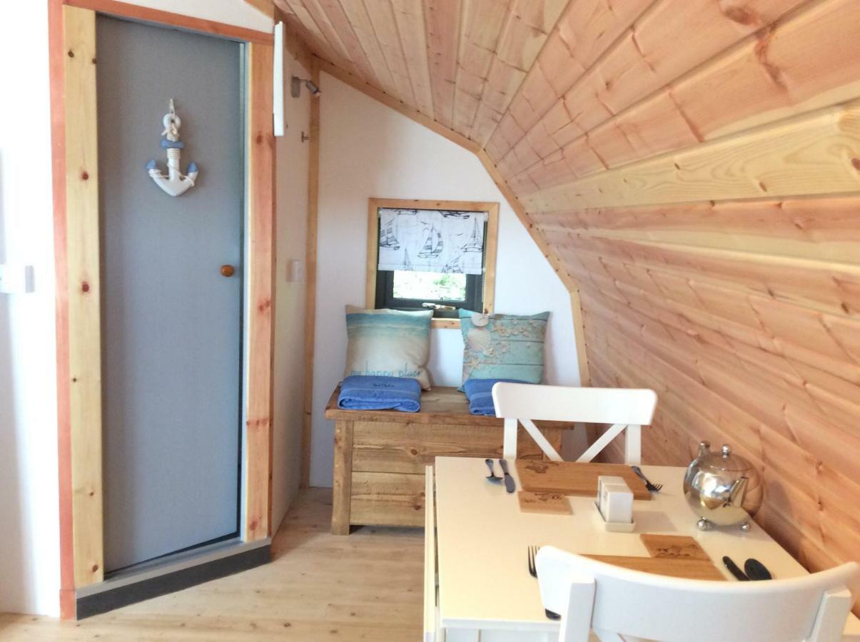 Achmelvich View Self Catering Apartment ลอคคินเวอร์ ภายนอก รูปภาพ